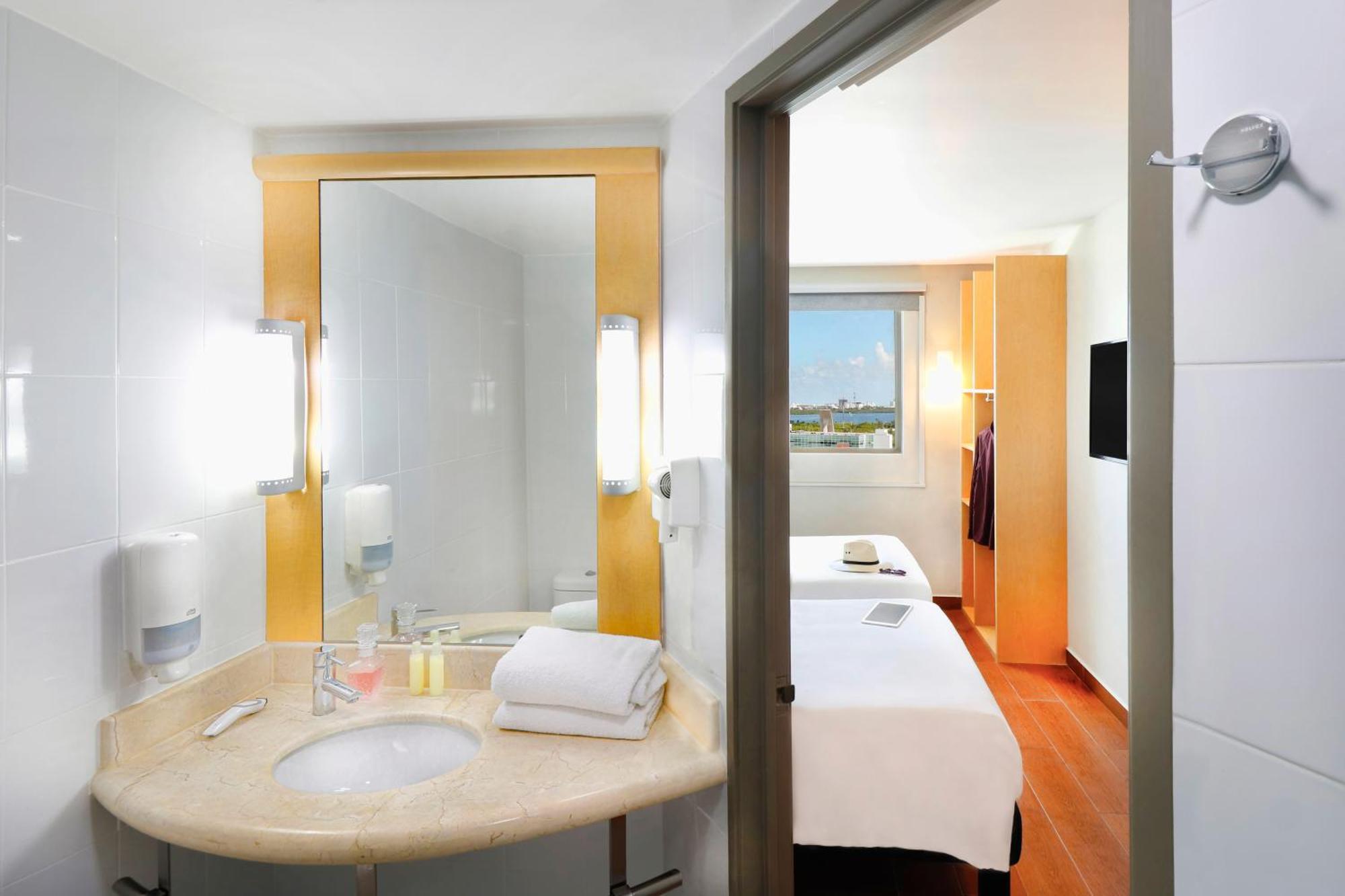 Ibis Cancun Centro Luaran gambar